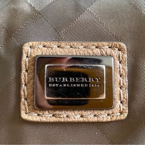 Original Burberry bag, used like new, color Khaki